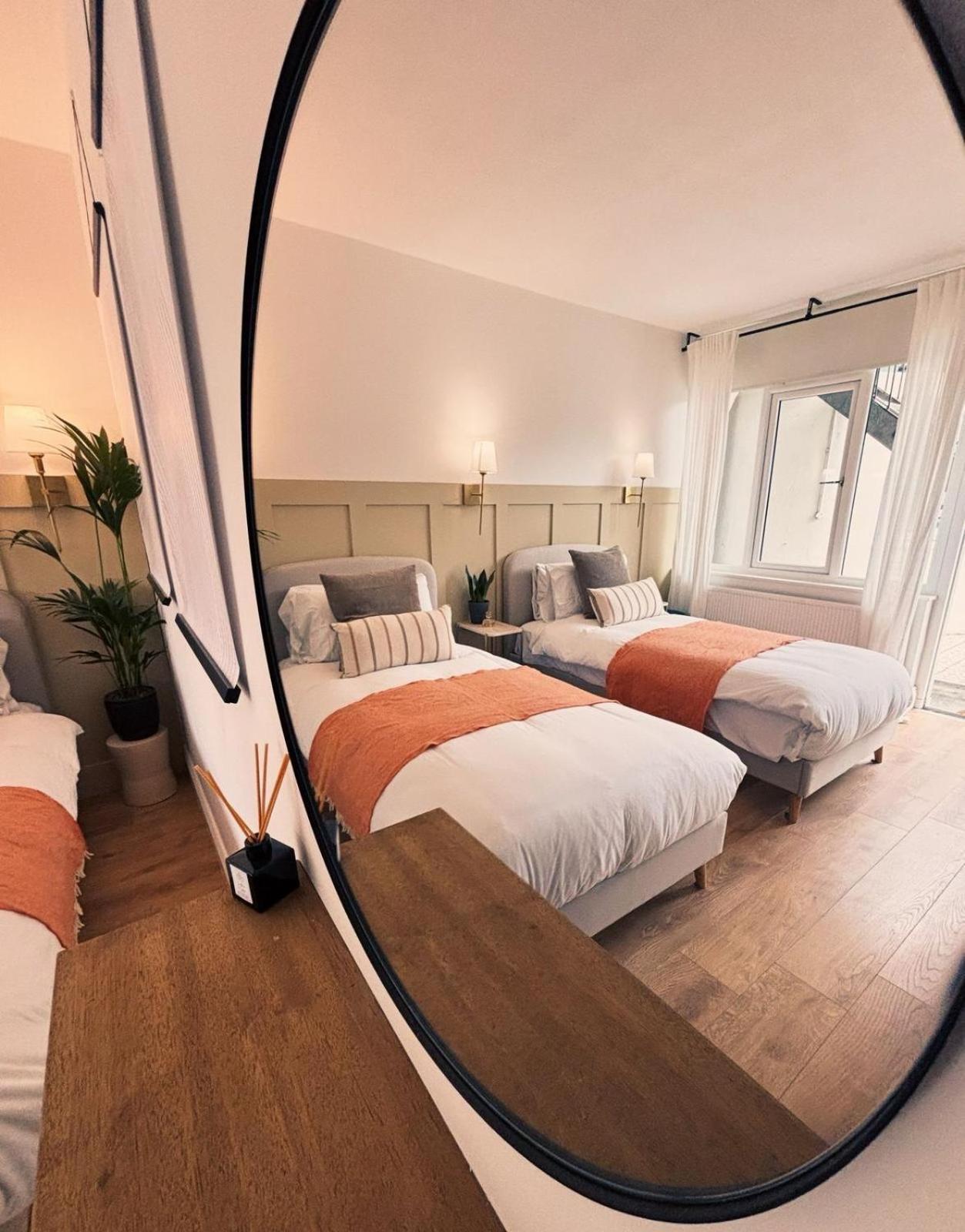 The Tower House B&B Томастаун Экстерьер фото