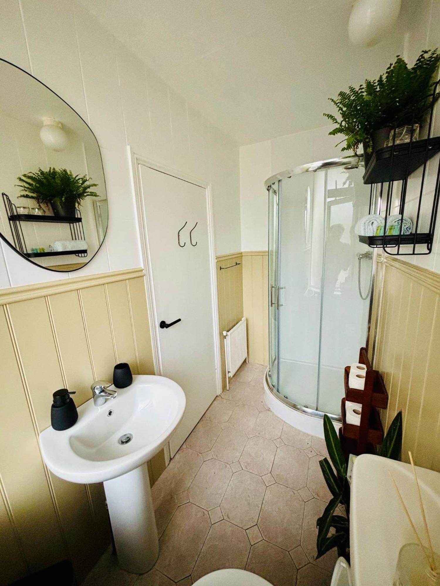 The Tower House B&B Томастаун Экстерьер фото
